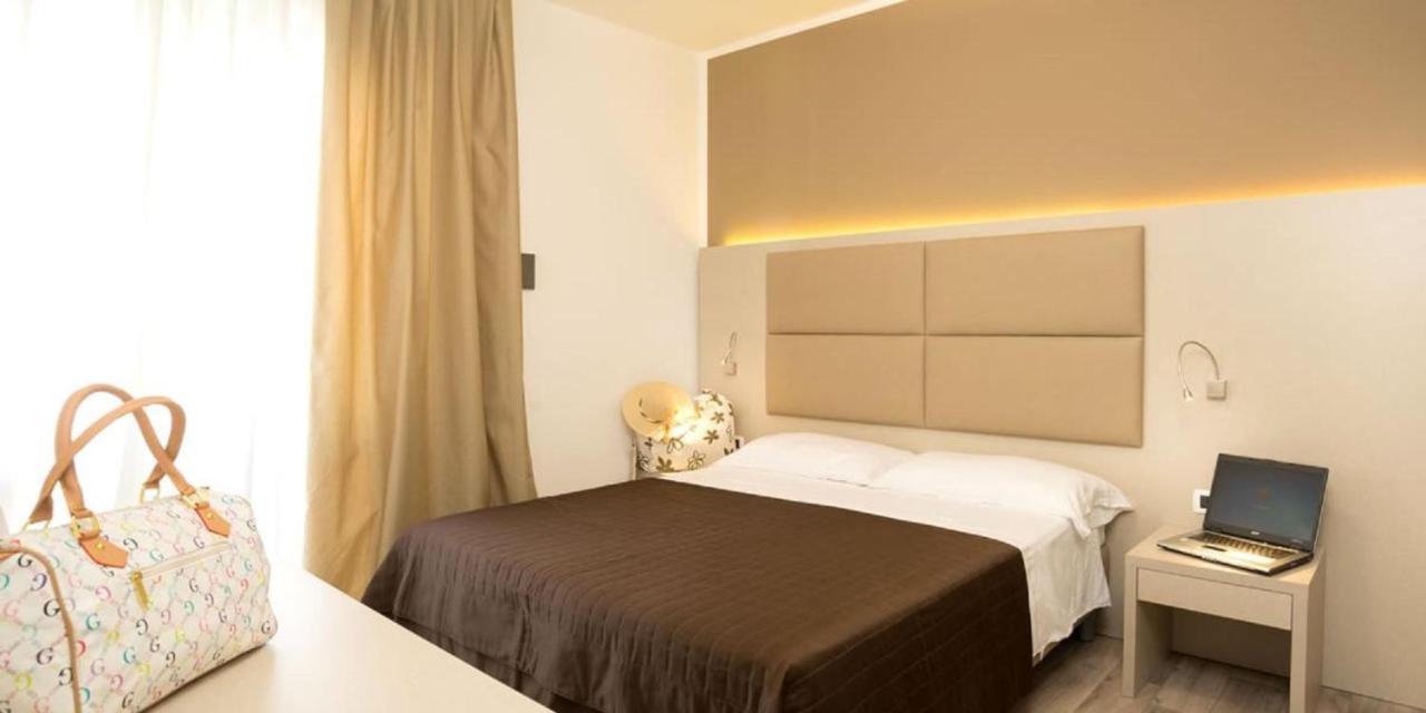 Hotel Trevi Lido di Jesolo Eksteriør bilde