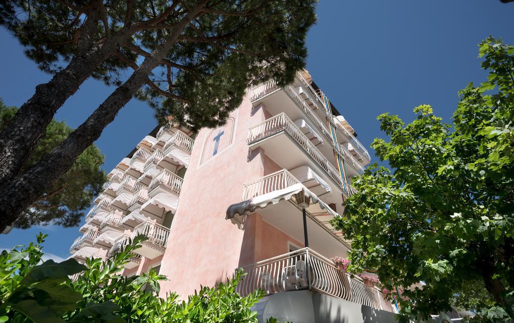 Hotel Trevi Lido di Jesolo Eksteriør bilde