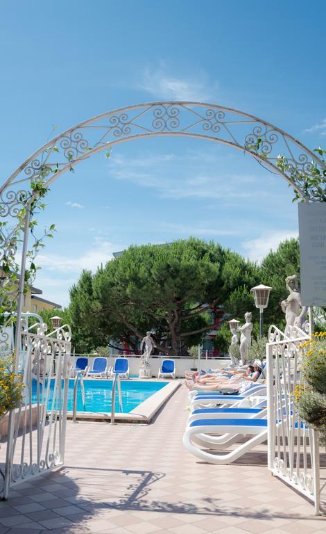 Hotel Trevi Lido di Jesolo Eksteriør bilde